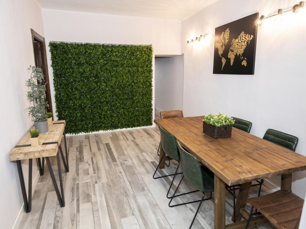 Elegante Apartamento Para 5 En El Centro De Caceres Con Wifi المظهر الخارجي الصورة