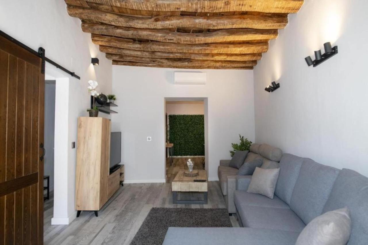 Elegante Apartamento Para 5 En El Centro De Caceres Con Wifi المظهر الخارجي الصورة