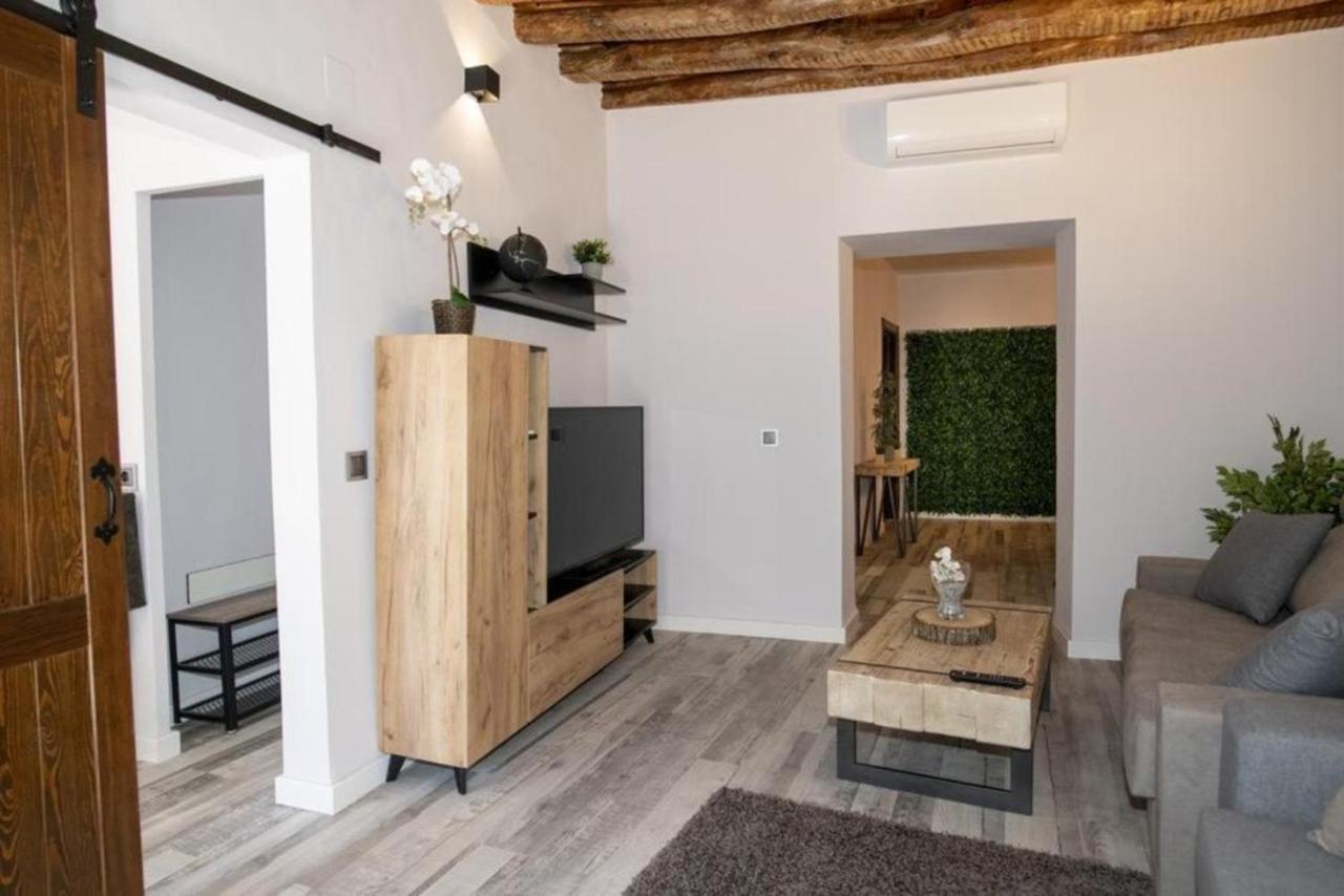 Elegante Apartamento Para 5 En El Centro De Caceres Con Wifi المظهر الخارجي الصورة