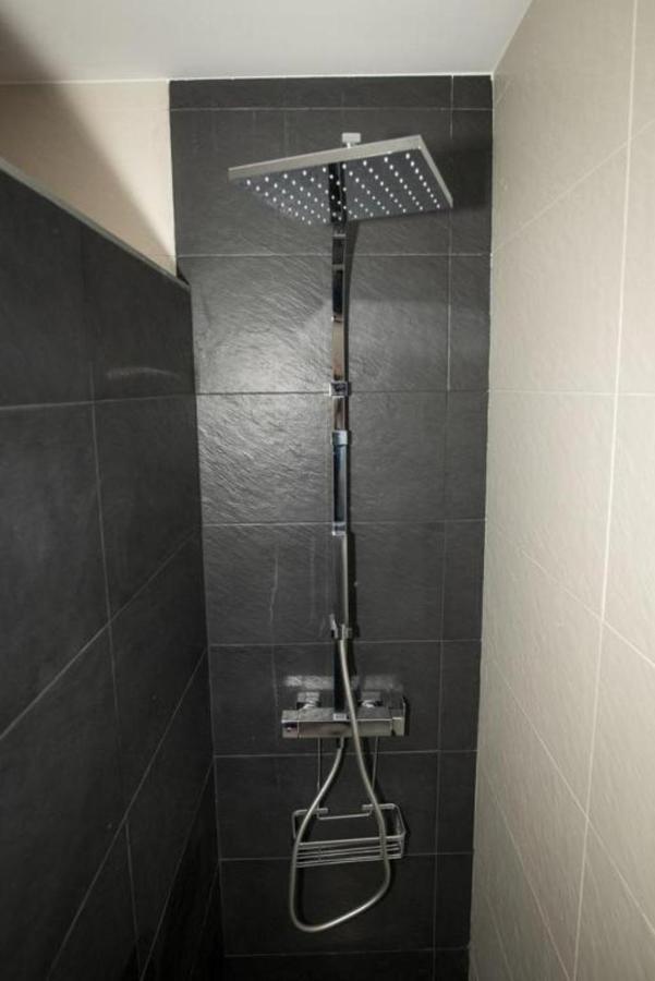 Elegante Apartamento Para 5 En El Centro De Caceres Con Wifi المظهر الخارجي الصورة