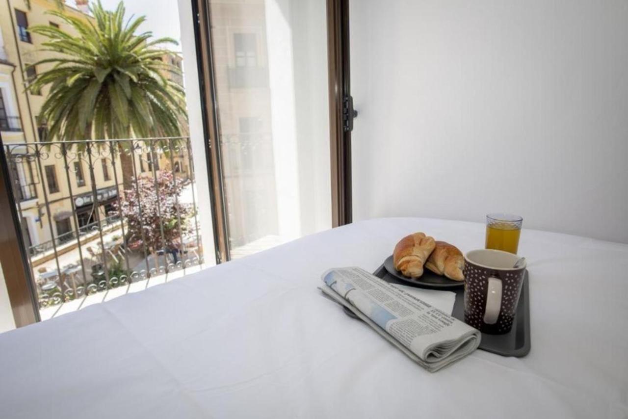 Elegante Apartamento Para 5 En El Centro De Caceres Con Wifi المظهر الخارجي الصورة